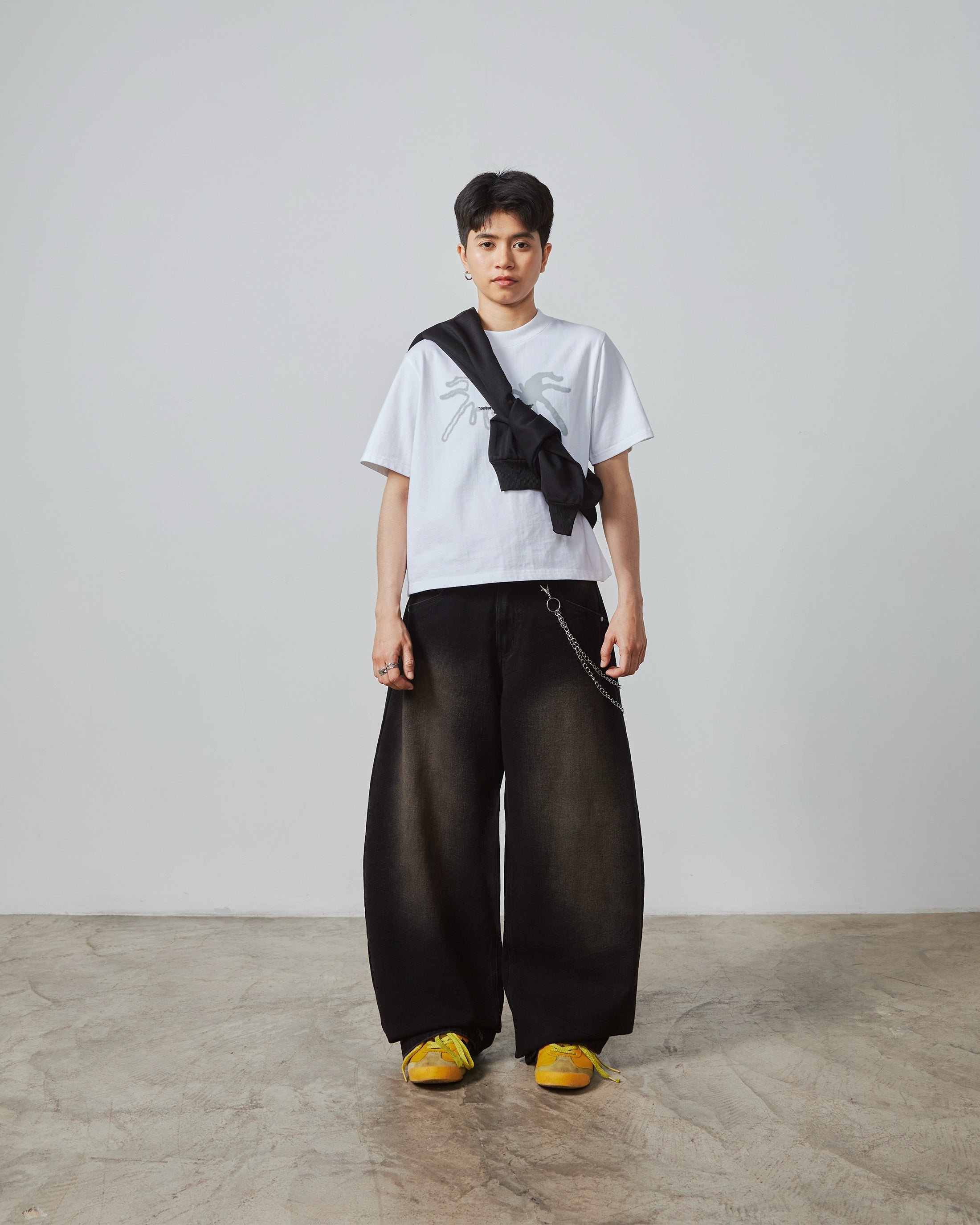 S202: Marble Wash Curve Jeans